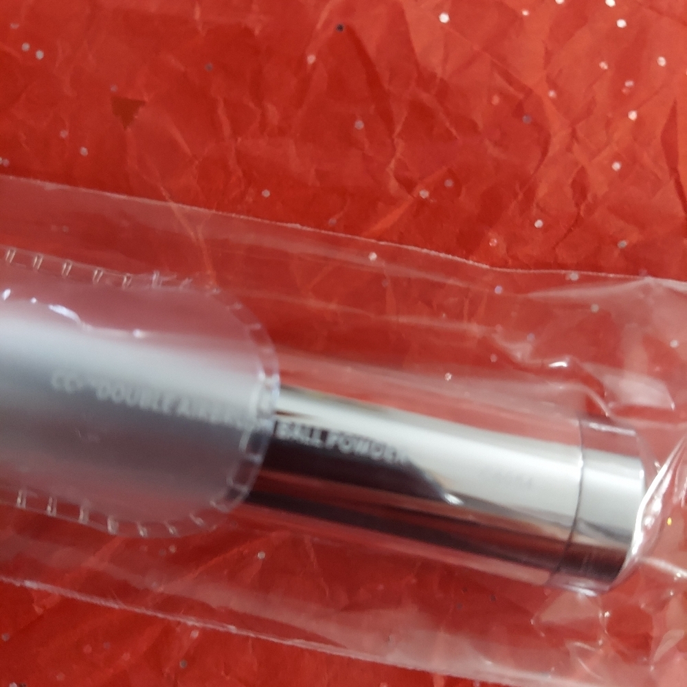 It Cosmetics Makeup Brush Set - Picture 7 of 16